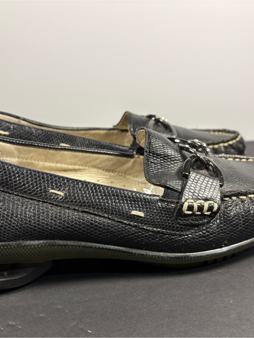 asgi Black Lizard Embossed Leather Driving Loafers with Silver Rhinestone Detail - Picture 4 of 9